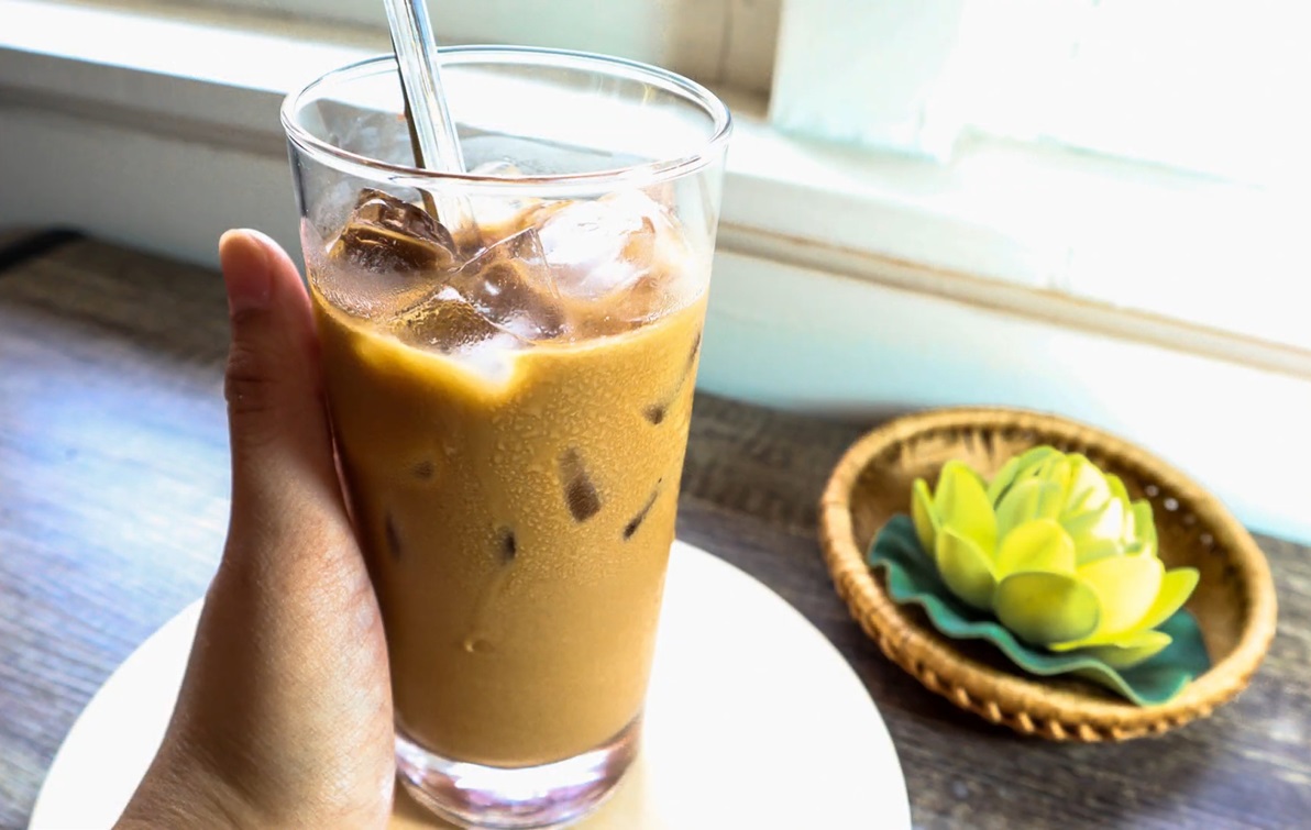 A glass of Vietnamese iced coffee - Cà Phê Sữa Đá